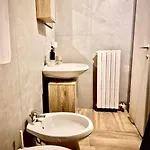 With Private Bathrooms Diedo 2