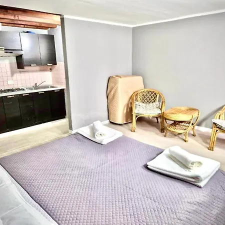 Bed and Breakfast With Private Bathrooms Diedo 2