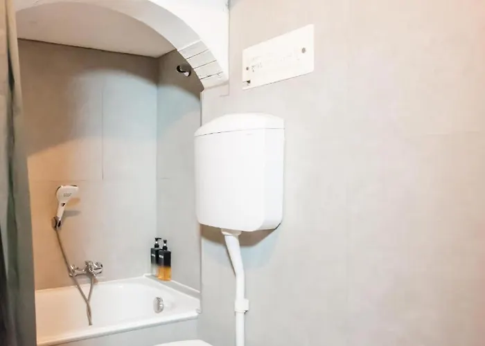 ベッド・アンド・ブレックファスト With Private Bathrooms Diedo 2