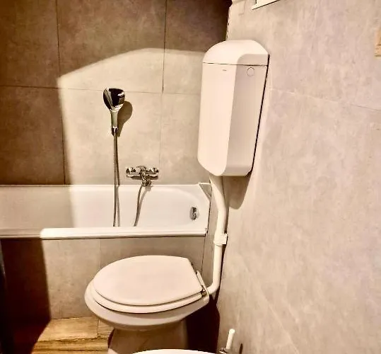 With Private Bathrooms Diedo 2 ベッド・アンド・ブレックファスト *